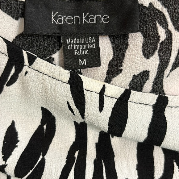 Sz M Karen Kane high/low top - Picture 2 of 3